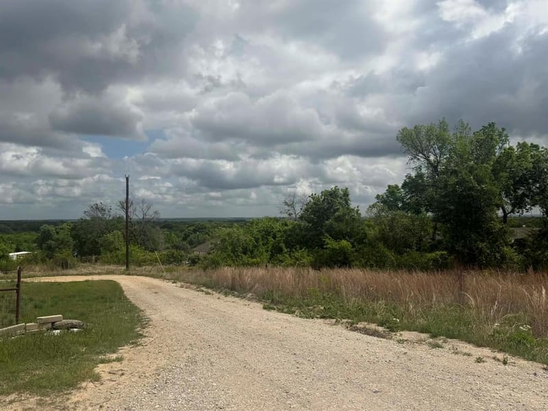 1085 Highland Circle, Springtown TX 76082 - Photo 31