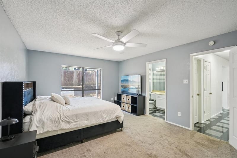 2307 Harrington Court, Euless TX 76039 - Photo 15