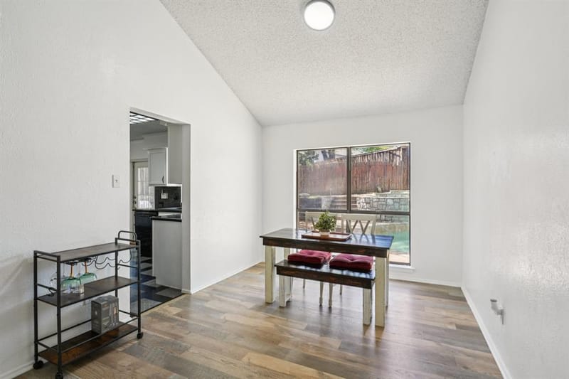 2307 Harrington Court, Euless TX 76039 - Photo 8
