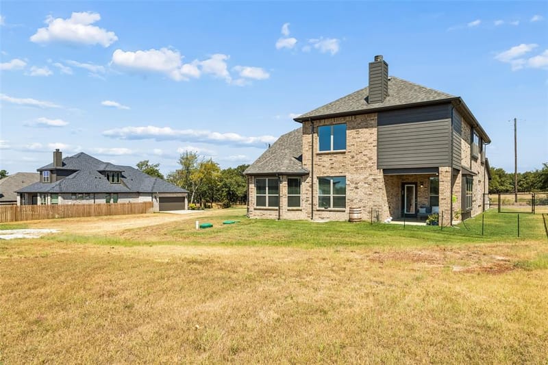 864 Shadow Valley Road, Whitesboro TX 76273 - Photo 23