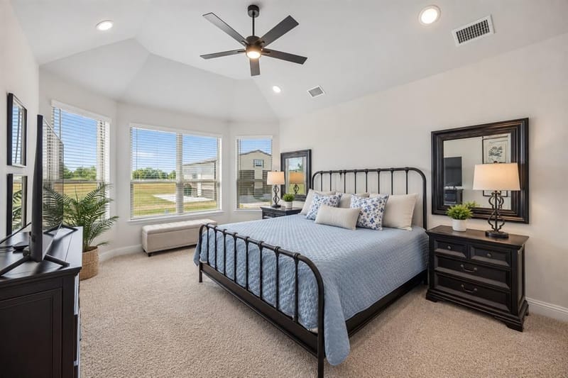 864 Shadow Valley Road, Whitesboro TX 76273 - Photo 13