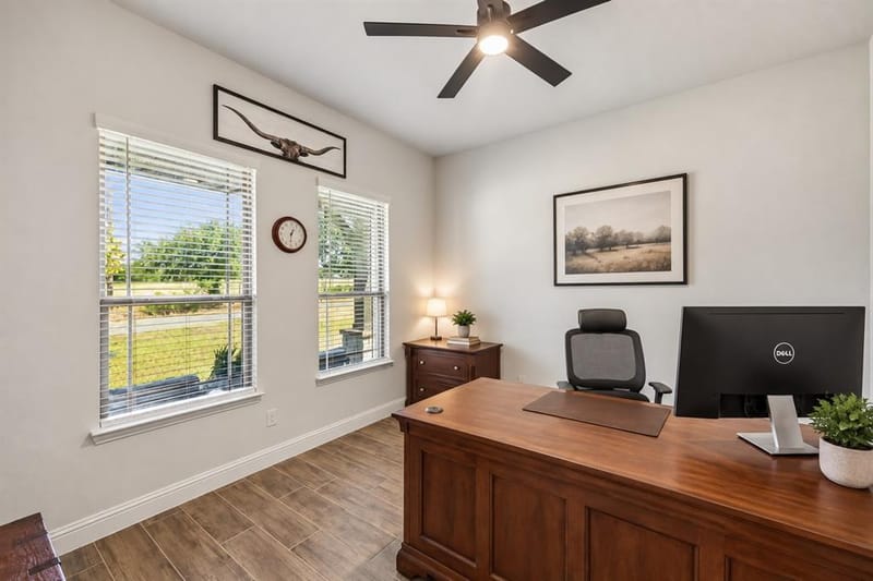 864 Shadow Valley Road, Whitesboro TX 76273 - Photo 12