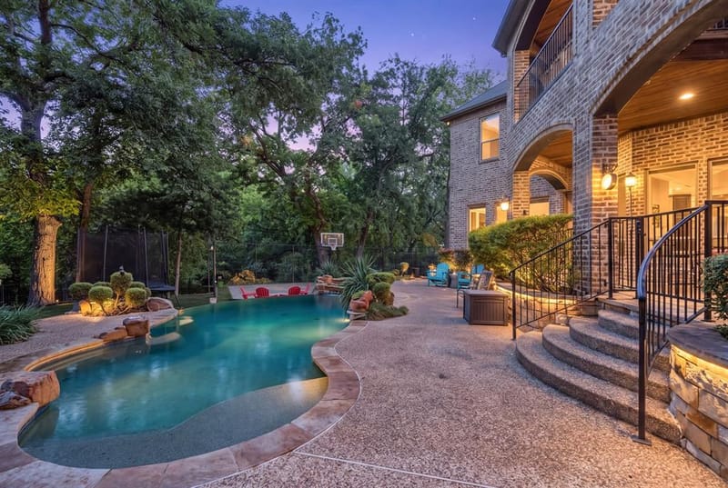 1700 Surrey Lane, McKinney TX 75072 - Photo 2