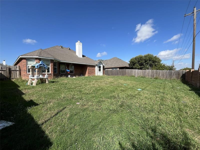 4005 Windmill Drive, Sanger TX 76266 - Photo 3