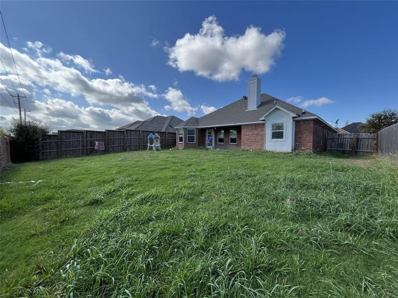 4005 Windmill Drive, Sanger TX 76266 - Photo 4