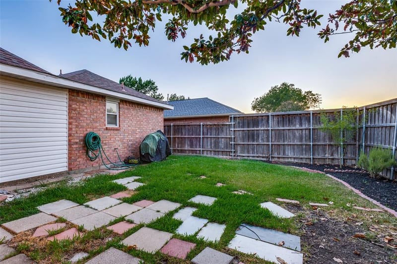2021 Clearwater Trail, Carrollton TX 75010 - Photo 24