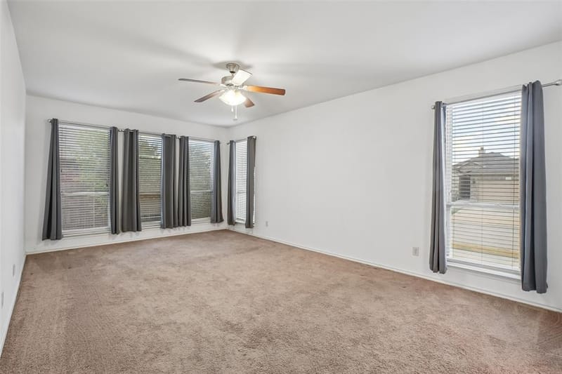 11100 Dunlavin Court, Fort Worth TX 76052 - Photo 14