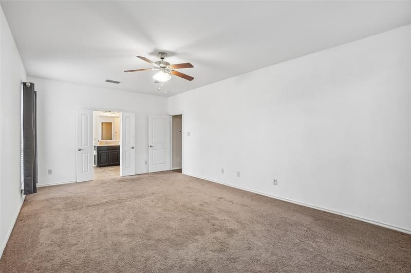 11100 Dunlavin Court, Fort Worth TX 76052 - Photo 15