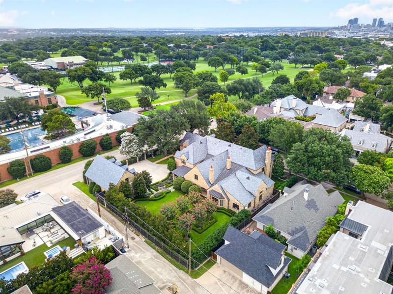 1600 Carleton Avenue, Fort Worth TX 76107 - Photo 2