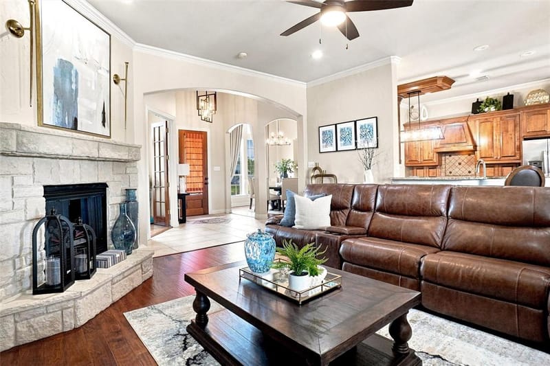 1810 Indian Ridge, Oak Leaf TX 75154 - Photo 6