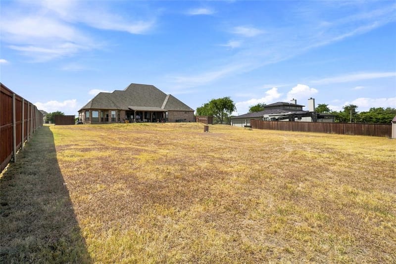 1810 Indian Ridge, Oak Leaf TX 75154 - Photo 24