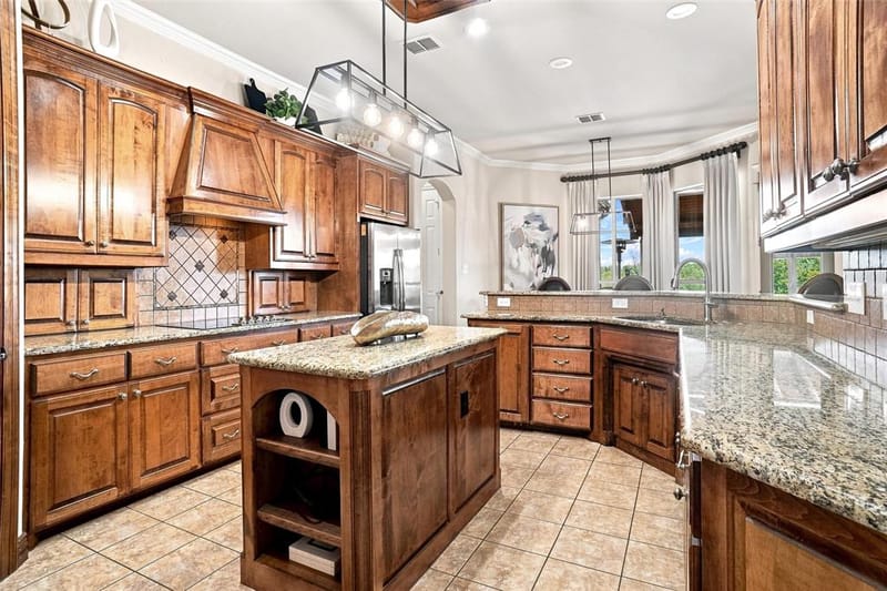 1810 Indian Ridge, Oak Leaf TX 75154 - Photo 8