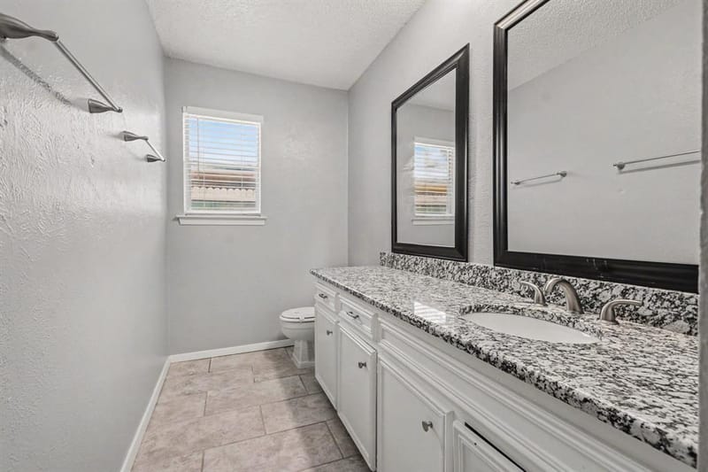 405 Sixpence Lane, Euless TX 76039 - Photo 14