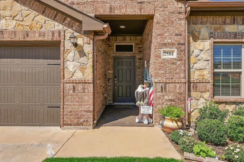 2504 Hadley Street, Weatherford TX 76087 - Photo 3