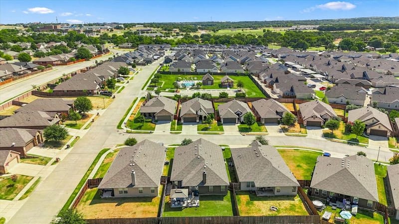 2504 Hadley Street, Weatherford TX 76087 - Photo 38