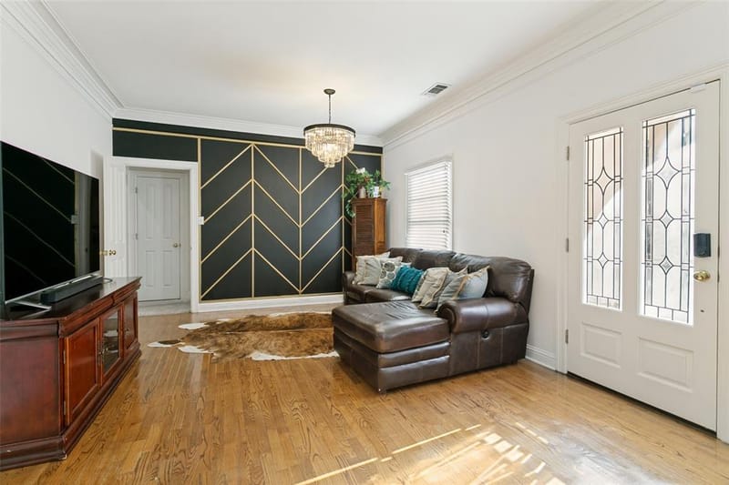 1208 Kelpie Court, Fort Worth TX 76111 - Photo 3