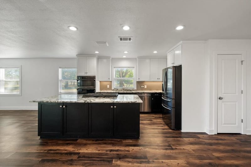 917 Goodwyn Road, Italy TX 76651 - Photo 17