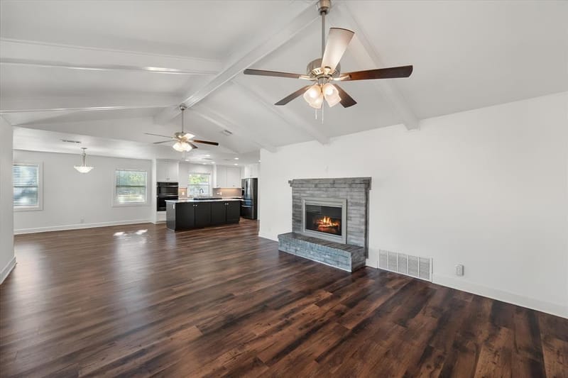 917 Goodwyn Road, Italy TX 76651 - Photo 14