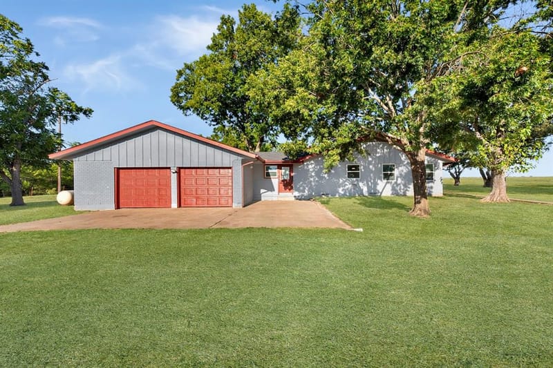 917 Goodwyn Road, Italy TX 76651 - Photo 29