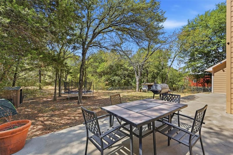 90 County Road 2256, Valley View TX 76272 - Photo 28