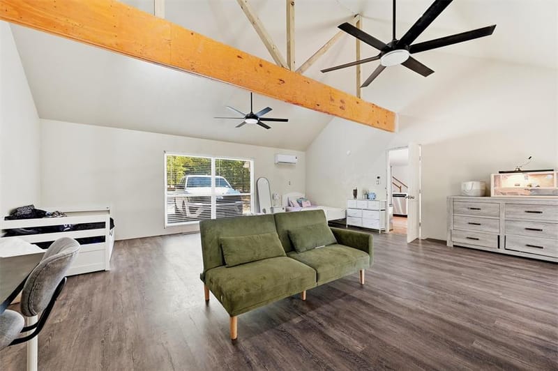 90 County Road 2256, Valley View TX 76272 - Photo 24