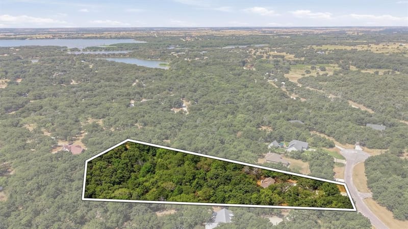 90 County Road 2256, Valley View TX 76272 - Photo 35