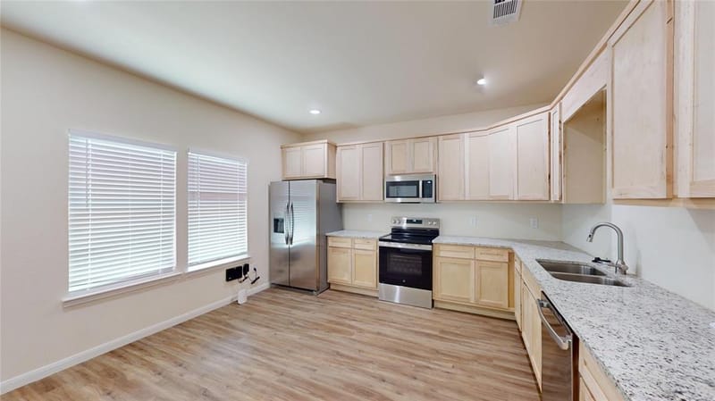 18636 Doubletree Drive, Justin TX 76247 - Photo 5