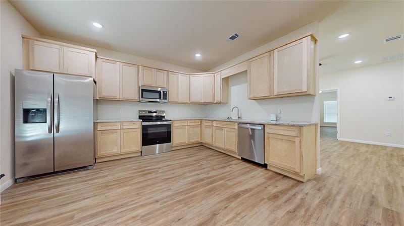 18636 Doubletree Drive, Justin TX 76247 - Photo 4