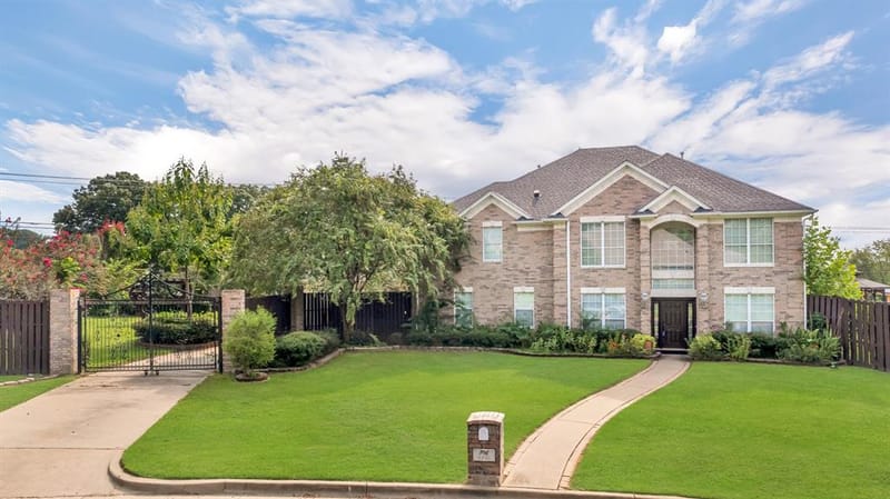 5718 Gloucester Drive, Tyler TX 75707 - Photo 2