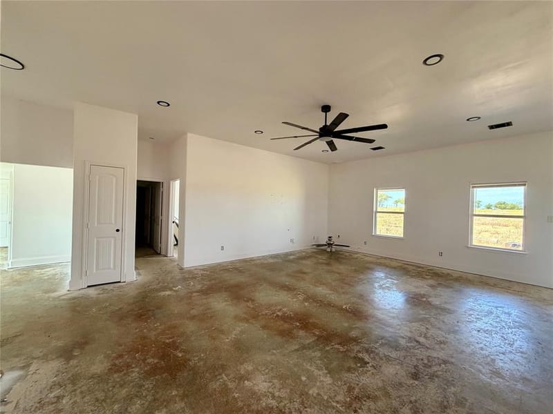 315 County Road 365, Gainesville TX 76240 - Photo 5