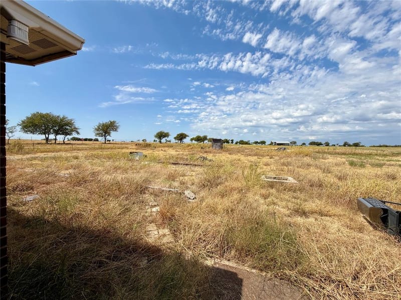 315 County Road 365, Gainesville TX 76240 - Photo 21