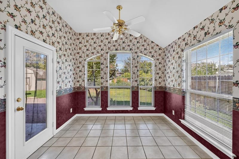 1501 New Haven Drive, Mansfield TX 76063 - Photo 18