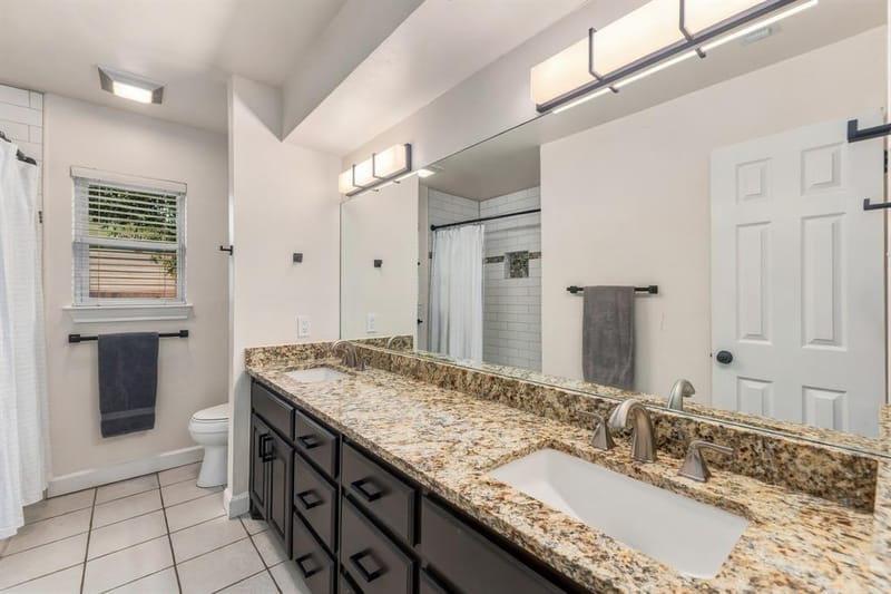 6440 Devonshire Drive, North Richland Hills TX 76180 - Photo 24