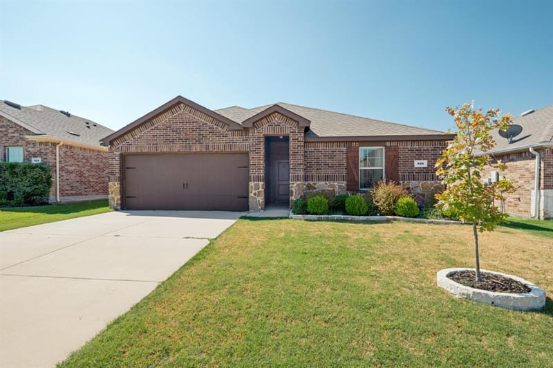 816 Alton Drive, Aubrey TX 76227 - Photo 2