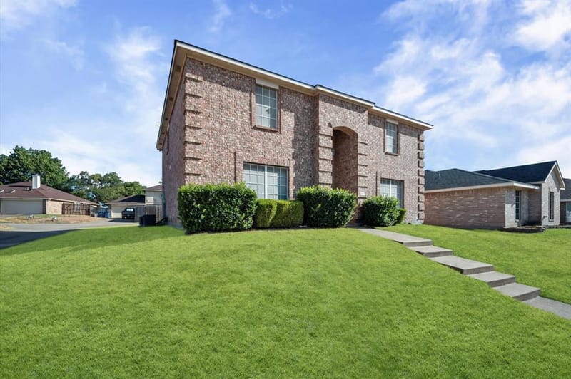 717 Eldorado Drive, DeSoto TX 75115 - Photo 3