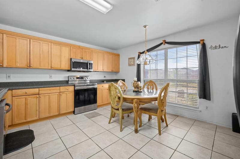 717 Eldorado Drive, DeSoto TX 75115 - Photo 10