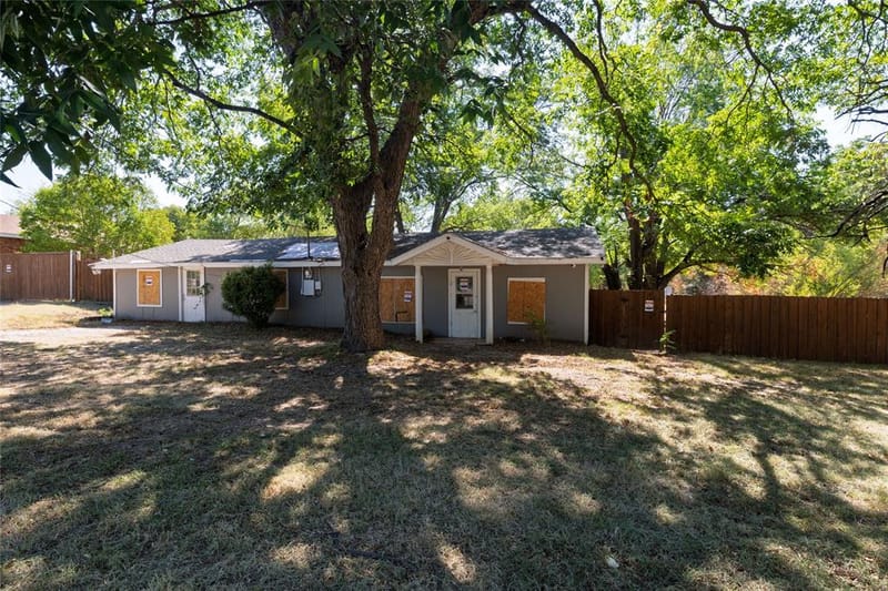 2232 S Belt Line Road, Dallas TX 75253