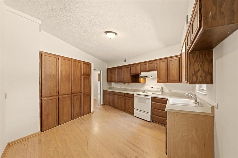 1001 Green Tree Drive, Weatherford TX 76087 - Photo 13
