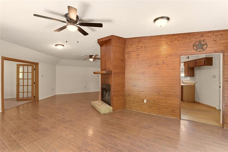 1001 Green Tree Drive, Weatherford TX 76087 - Photo 10