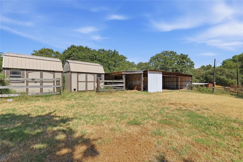 1001 Green Tree Drive, Weatherford TX 76087 - Photo 33