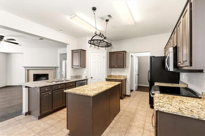 1036 Elm Drive, Providence Village TX 76227 - Photo 16