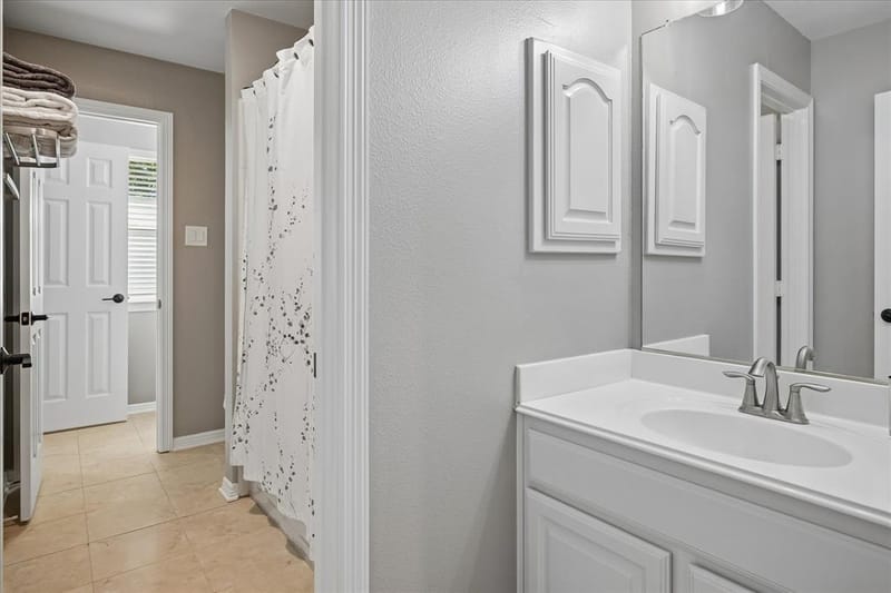 7525 Cedar Elm Drive, Irving TX 75063 - Photo 33