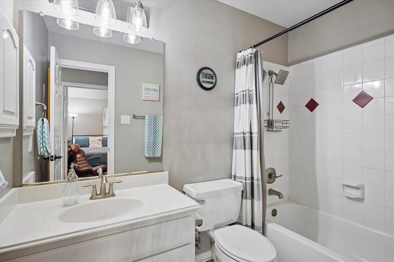 7525 Cedar Elm Drive, Irving TX 75063 - Photo 29