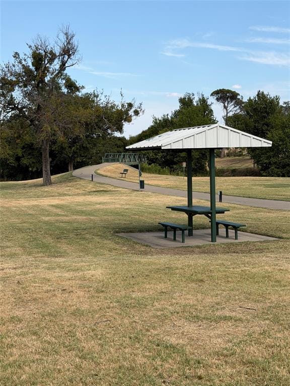 521 N Avenue E, Springtown TX 76082 - Photo 32