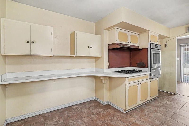 2715 Bellaire Court, Arlington TX 76013 - Photo 16