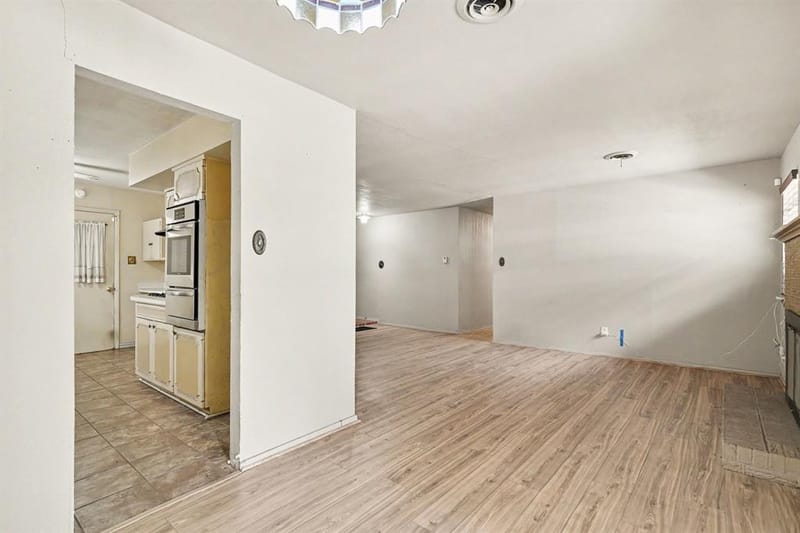 2715 Bellaire Court, Arlington TX 76013 - Photo 14