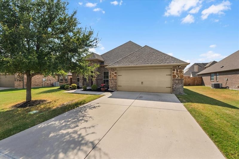 113 Cold Track Drive, Willow Park TX 76008 - Photo 3