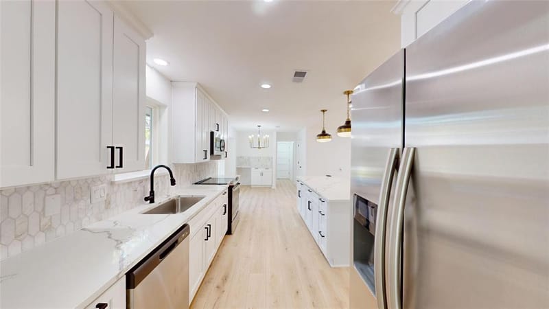 3024 Creekbend Drive, Plano TX 75075 - Photo 11