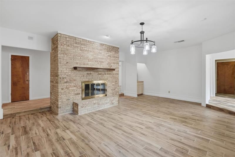 6437 Suncrest Court, North Richland Hills TX 76180 - Photo 9