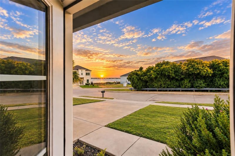 5505 Longcrest Drive, Garland TX 75043 - Photo 2